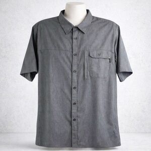 NWOT Mens Size Large Gray Shirt Stoic Button Down Short Sleeve